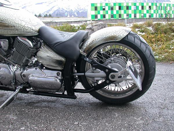 Yamaha XVS 1100 Drag Star White Power